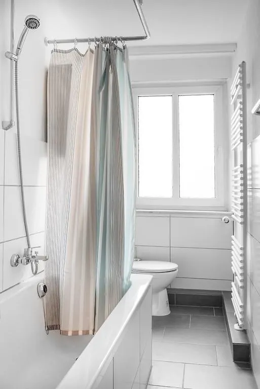 Apartment Ludwig-Feuerbach-Strasse Nuremberg 0*,  Germany